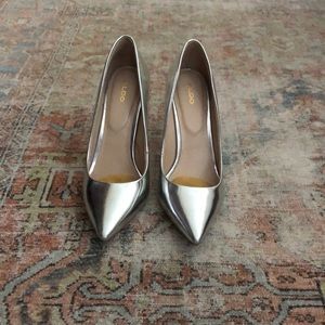 Silver Pumps